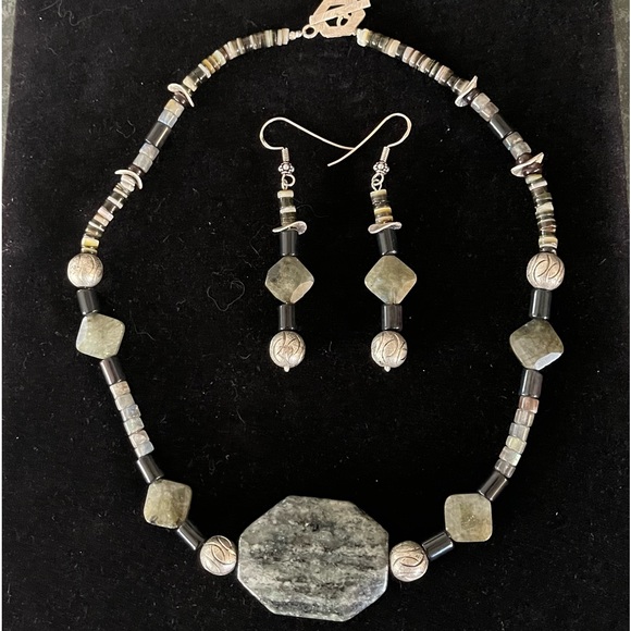 Hand Crafted Jewelry - Hand Crafted  One of a Kind Choker Set in Agate/Labradorite/Shell/Coral & Silver